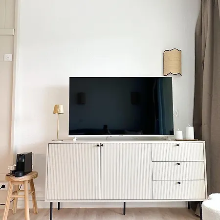 Dans Résidence De Standing