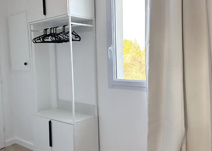 Dans De Standing Apartment